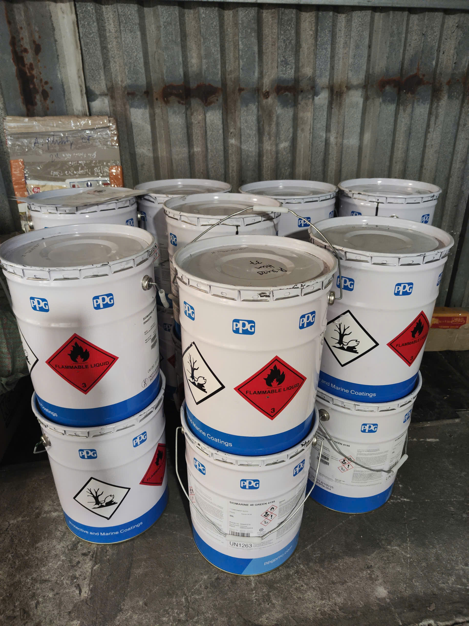 Giá sơn Sigmarine 48 thùng 20 lít tại TP.HCM