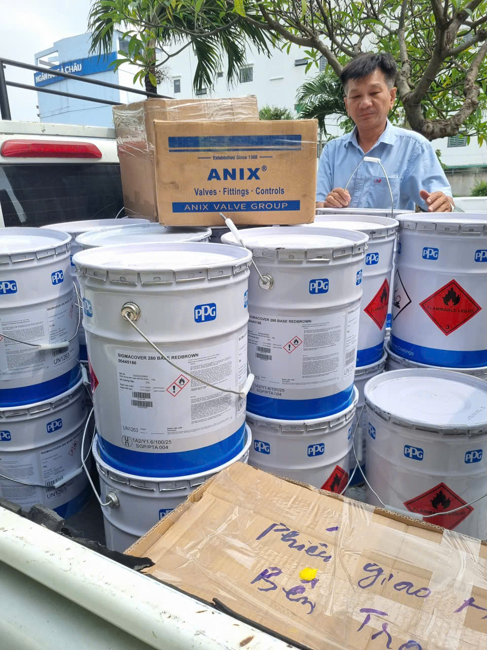 Sơn sigmadur 550 dùng cho gì, mua ở đâu chính hãng?