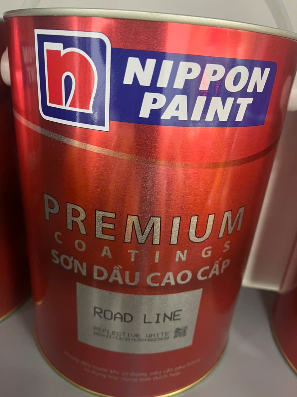 Đại lý sơn kẻ đường Nippon trắng phản quang uy tín